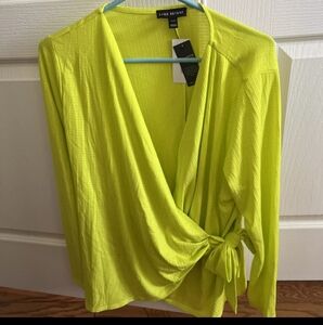 Lane Bryant Green 14/16 sized Blouse NWT